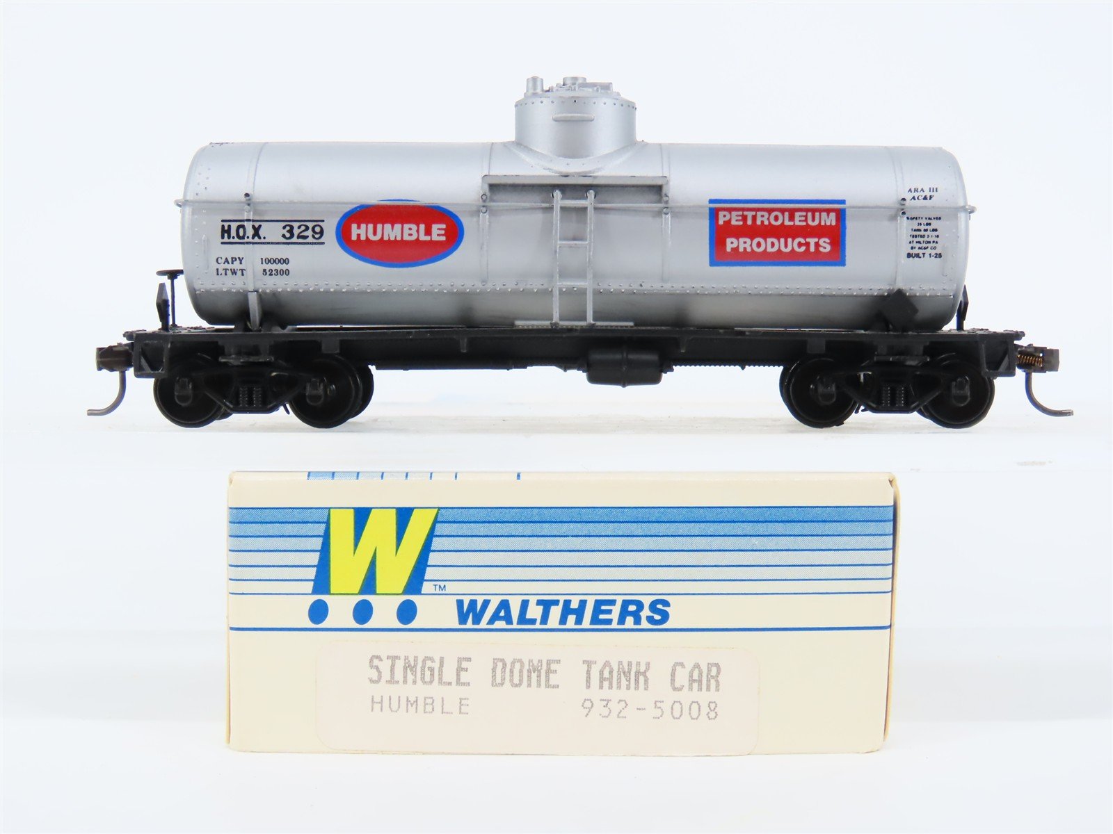 HO Scale Walthers 932-5008 HOX Humble Petroleum Single Dome Tank Car #329