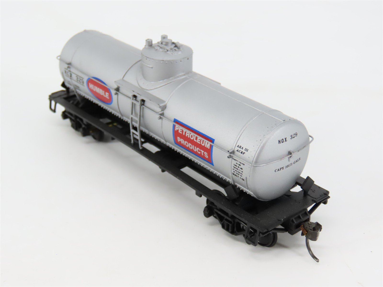HO Scale Walthers 932-5008 HOX Humble Petroleum Single Dome Tank Car #329