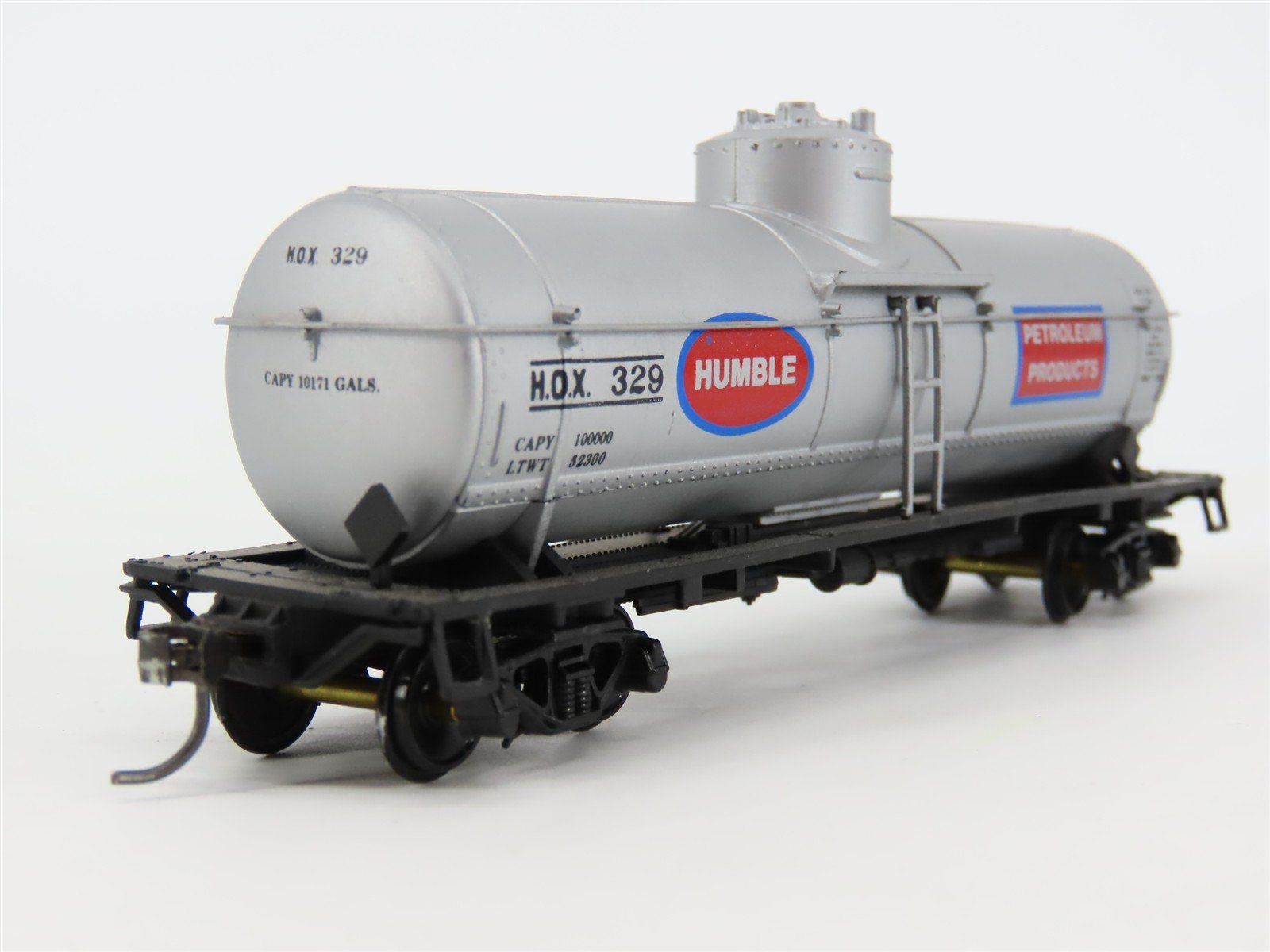HO Scale Walthers 932-5008 HOX Humble Petroleum Single Dome Tank Car #329