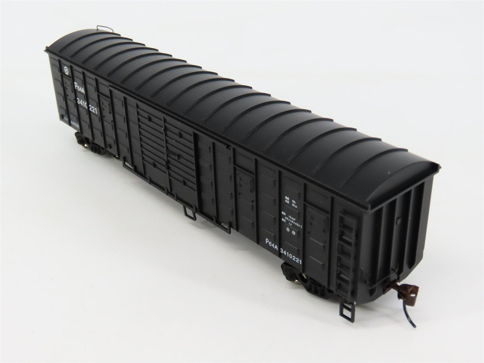 HO Scale Bachmann ((China) CF00105 Chinese National Railway Box Car #3410221