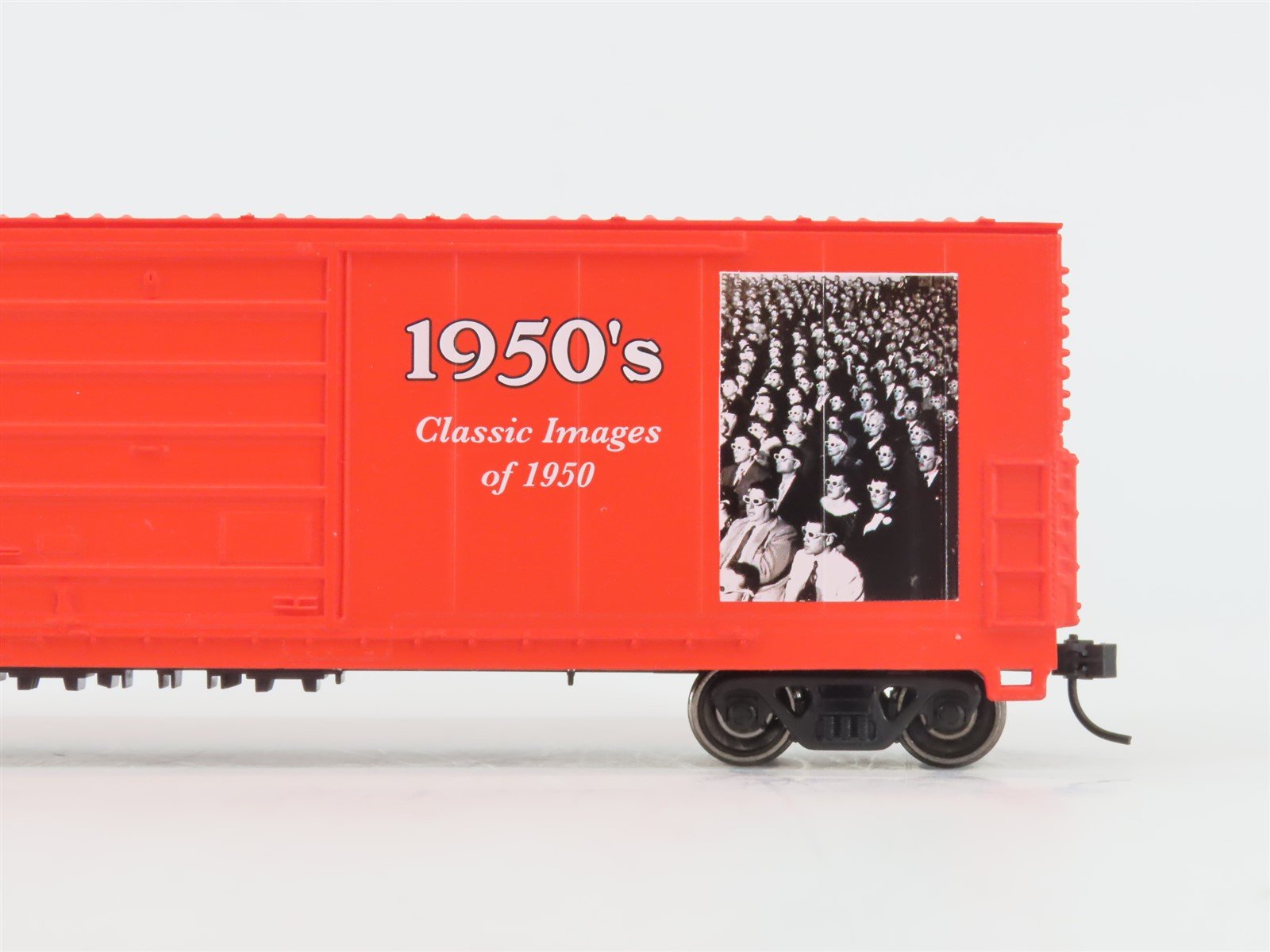 HO Scale PROTO 1000 #8420 LIFE Magazine 1950's 50' Single Door Box Car