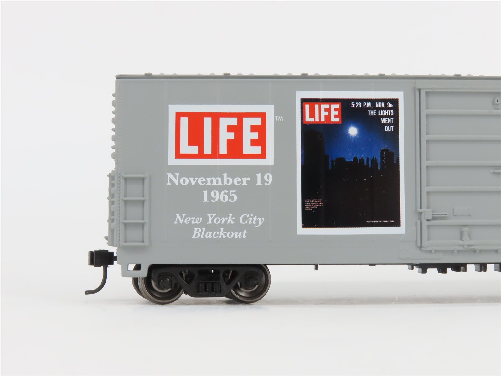 HO Scale PROTO 1000 #8423 LIFE Magazine 1960's 50' Single Door Box Car