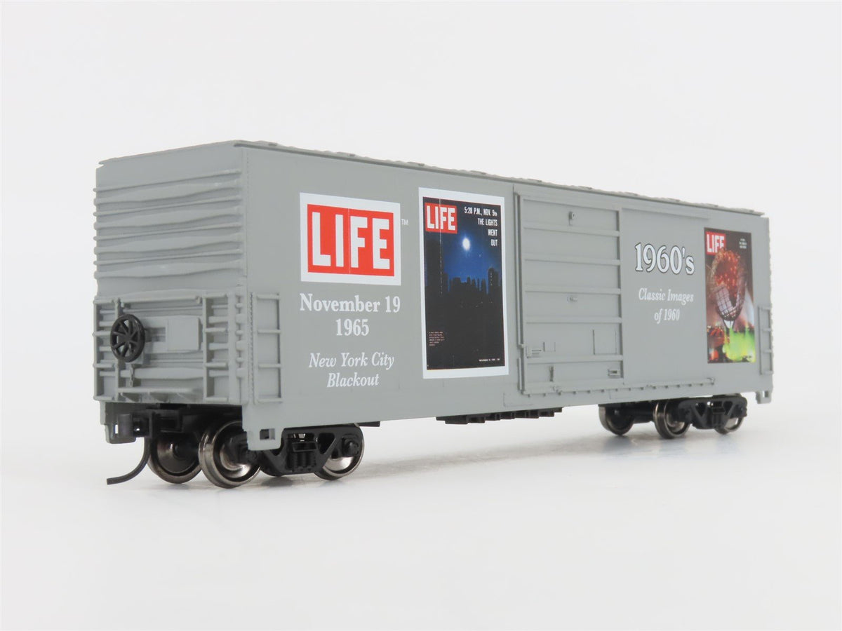 HO Scale PROTO 1000 #8423 LIFE Magazine 1960&#39;s 50&#39; Single Door Box Car