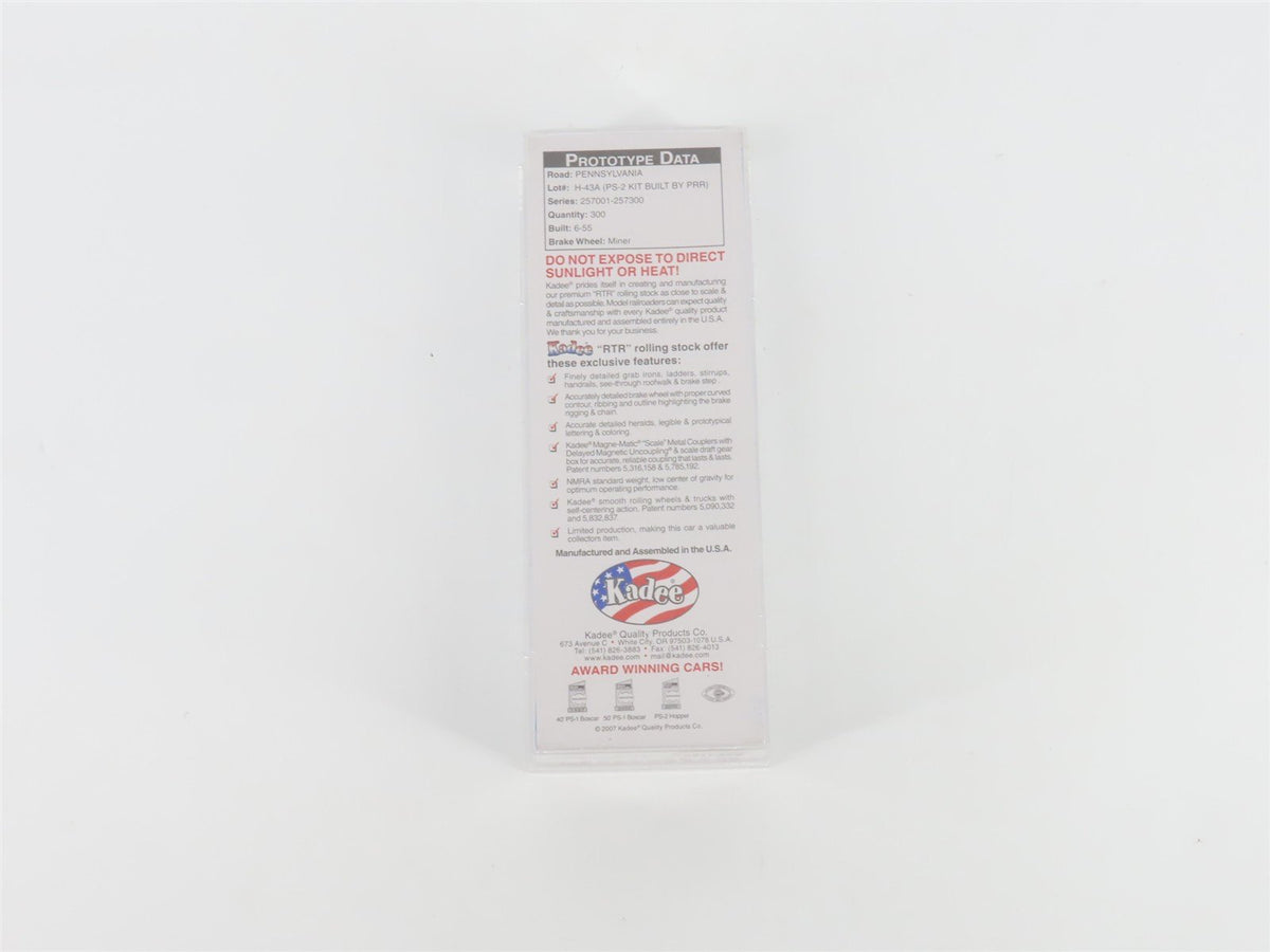 HO Scale Kadee 8327 PRR Pennsylvania Railroad 2-Bay Covered Hopper #257213