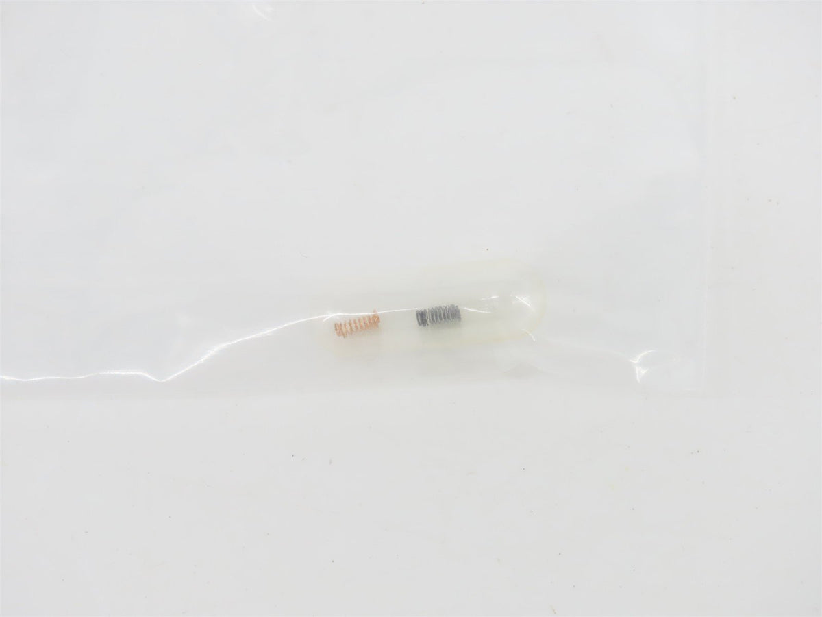 HO Scale Kadee 8327 PRR Pennsylvania Railroad 2-Bay Covered Hopper #257213