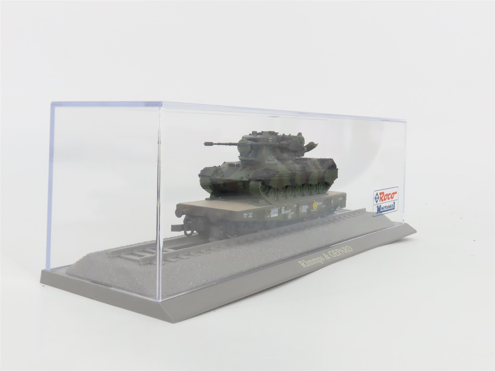 HO Scale Roco Minitanks 841 DB Rlmmps & GEPARD Flat Car w/ Tank
