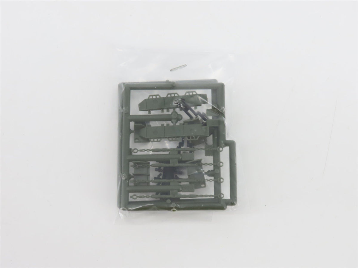 HO Scale Roco Minitanks 841 DB Rlmmps &amp; GEPARD Flat Car w/ Tank