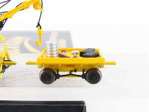 HO Scale Bachmann 16946 MOW Speeder w/Work Crane & Cart