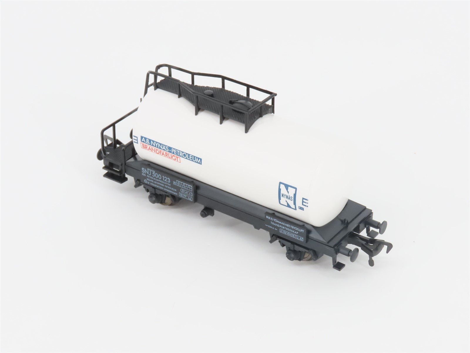 HO Scale Fleischmann 5405 SNJ Nynas Tank Car #500123