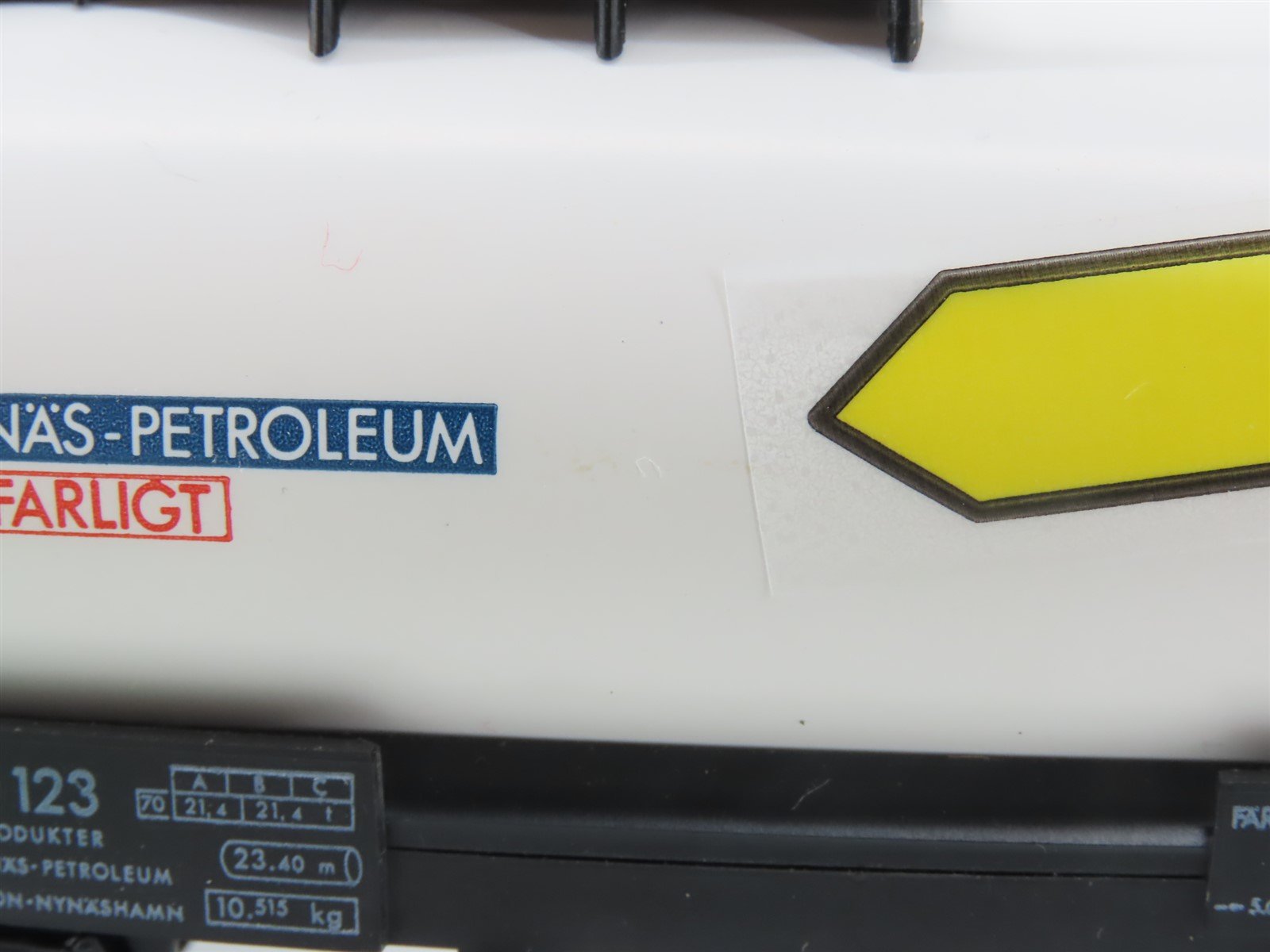 HO Scale Fleischmann 5405 SNJ Nynas Tank Car #500123