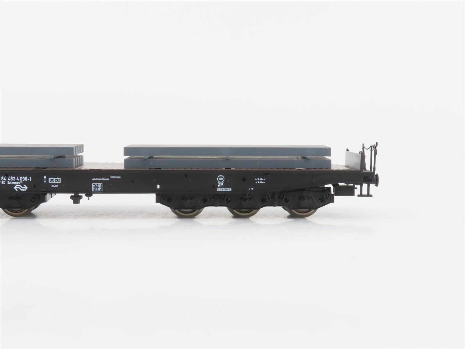 HO Scale Roco 46551 NS Dutch Heavy Duty Flat Car w/ Load