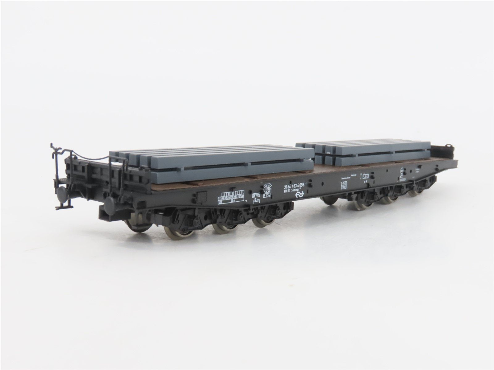 HO Scale Roco 46551 NS Dutch Heavy Duty Flat Car w/ Load