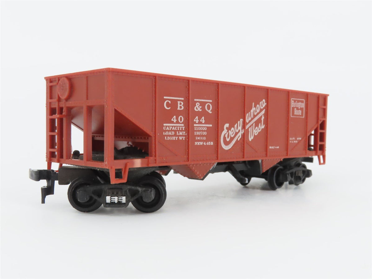 HO Scale Revell T-6100 CB&amp;Q Burlington Operating Hopper Set #4044