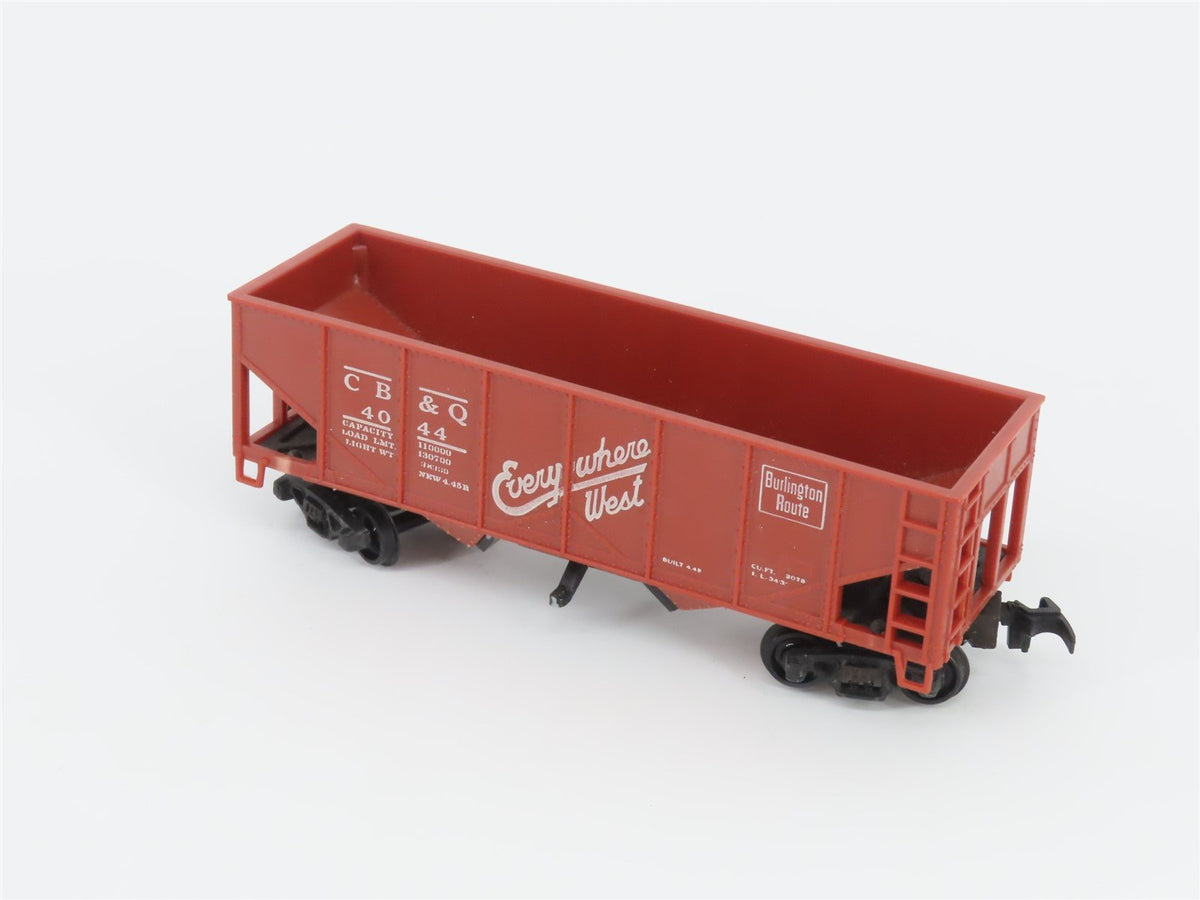 HO Scale Revell T-6100 CB&amp;Q Burlington Operating Hopper Set #4044