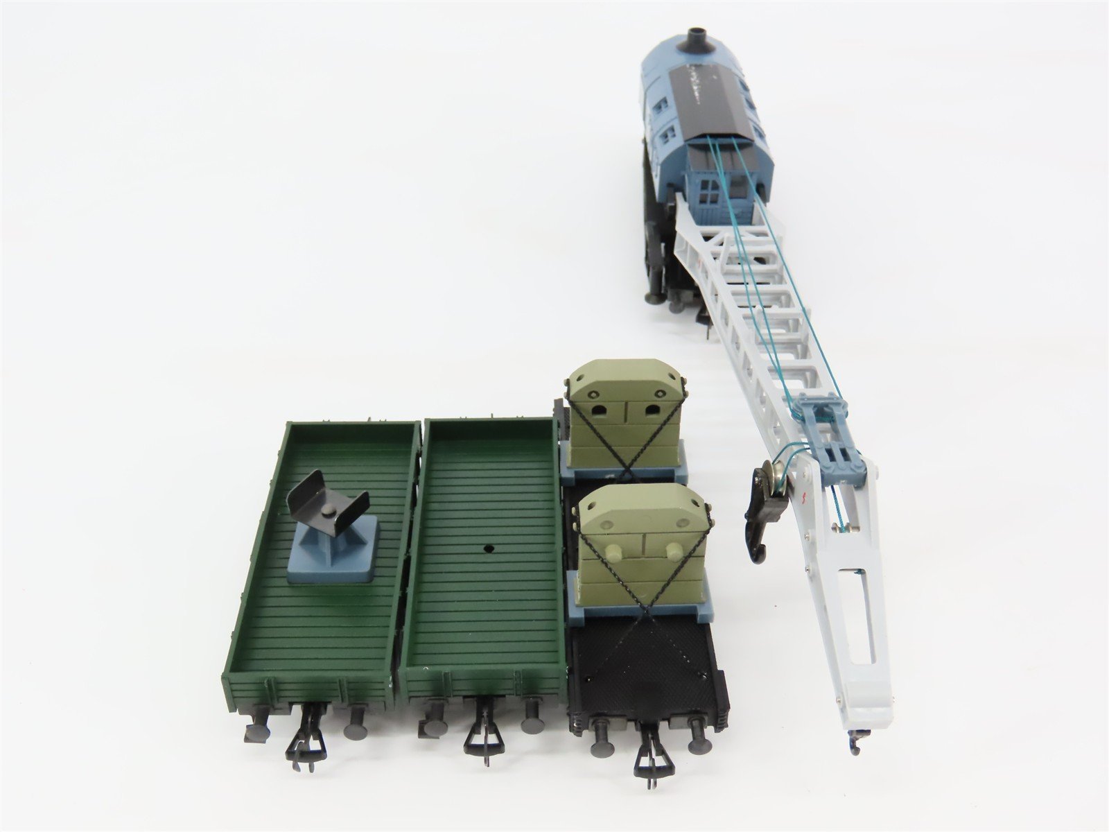 HO Scale Fleischmann 5597 DB German Federal Railroad Heavy Duty Crane Car Set