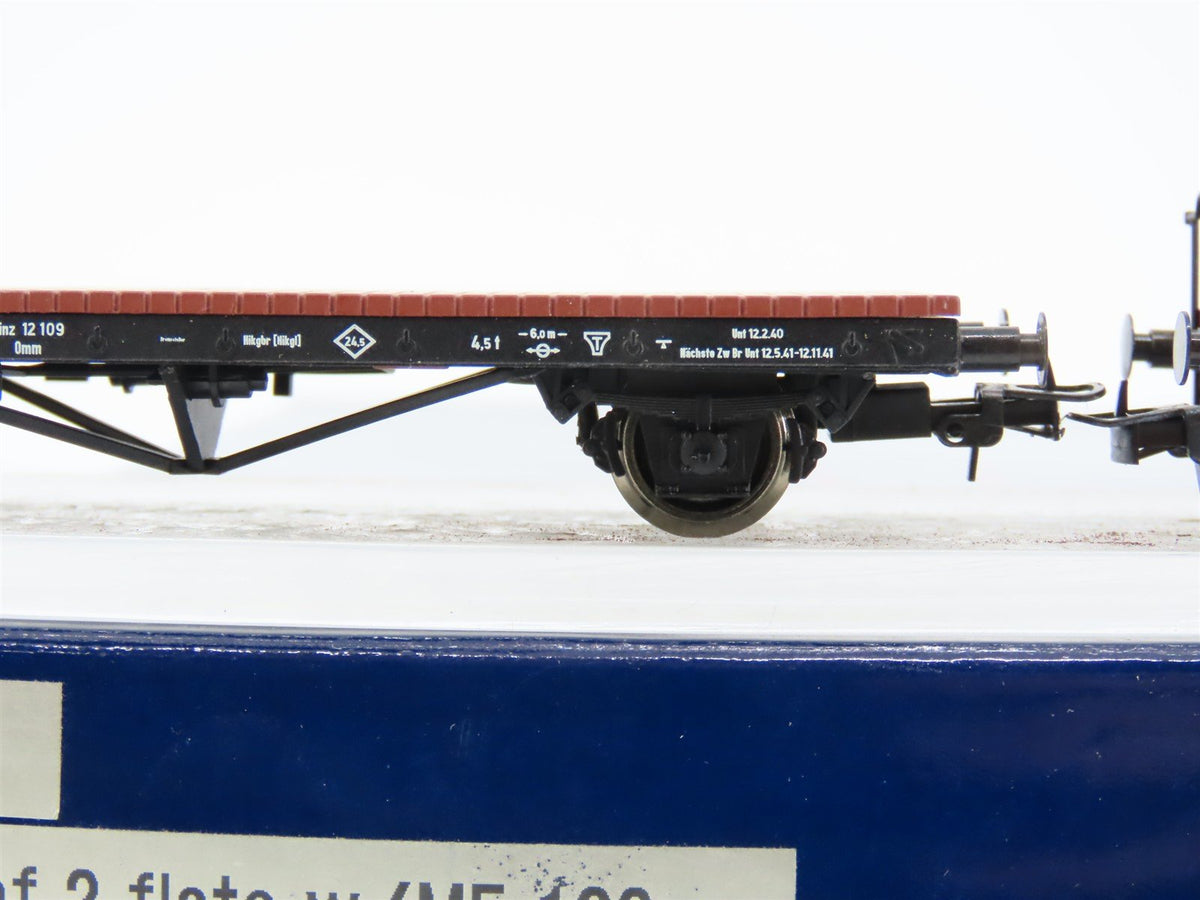 HO Scale Liliput L240033 DR German 2-Unit Flat Cars w/ ME109 Aircraft Load