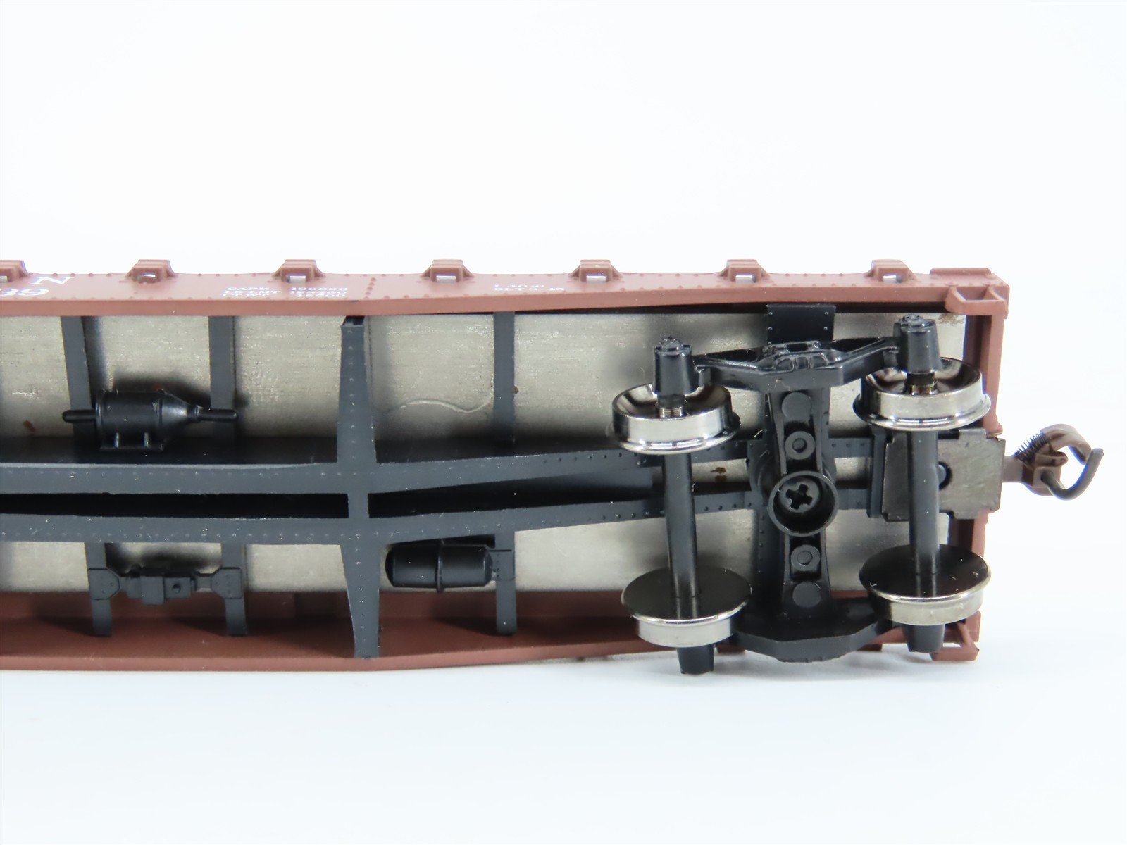 HO Scale Athearn 1359 L&N 40' Flat Car #24239 w/ Boley Cement Mixer