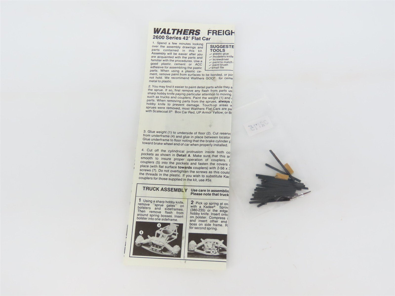 HO Scale Walthers 932-2606 Erie Railroad 42' Flat Car #8756 w/ Excavator Load