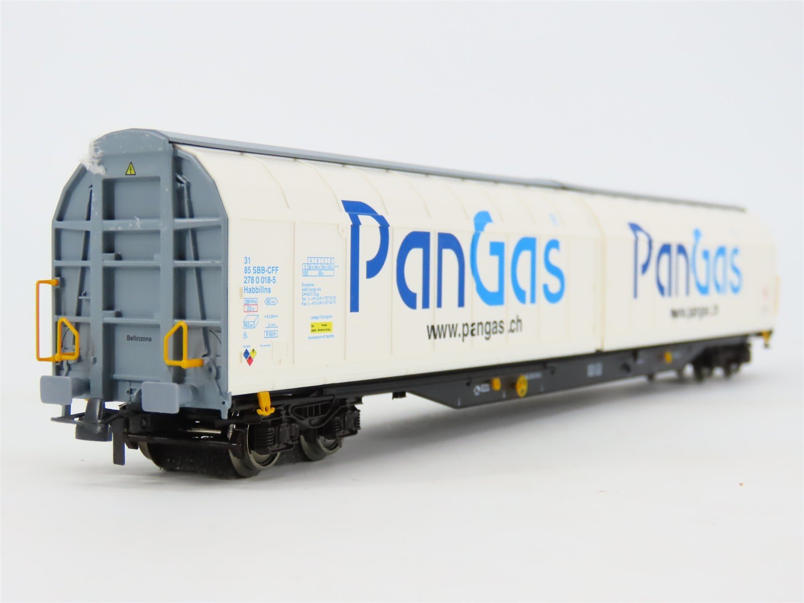 HO Scale Roco 47151 SBB-CFF PanGas Sliding Wall Wagon #31 852780 018-5