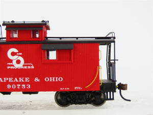HO Scale Walthers Platinum Line 932-7528 C&O Progress 25' Wood Caboose #90753