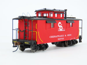 HO Scale Walthers Platinum Line 932-7528 C&O Progress 25' Wood Caboose #90753