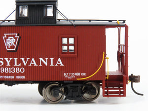 HO Scale Walthers Platinum Line 932-27642 PRR Pennsylvania Wood Caboose 2-Pack