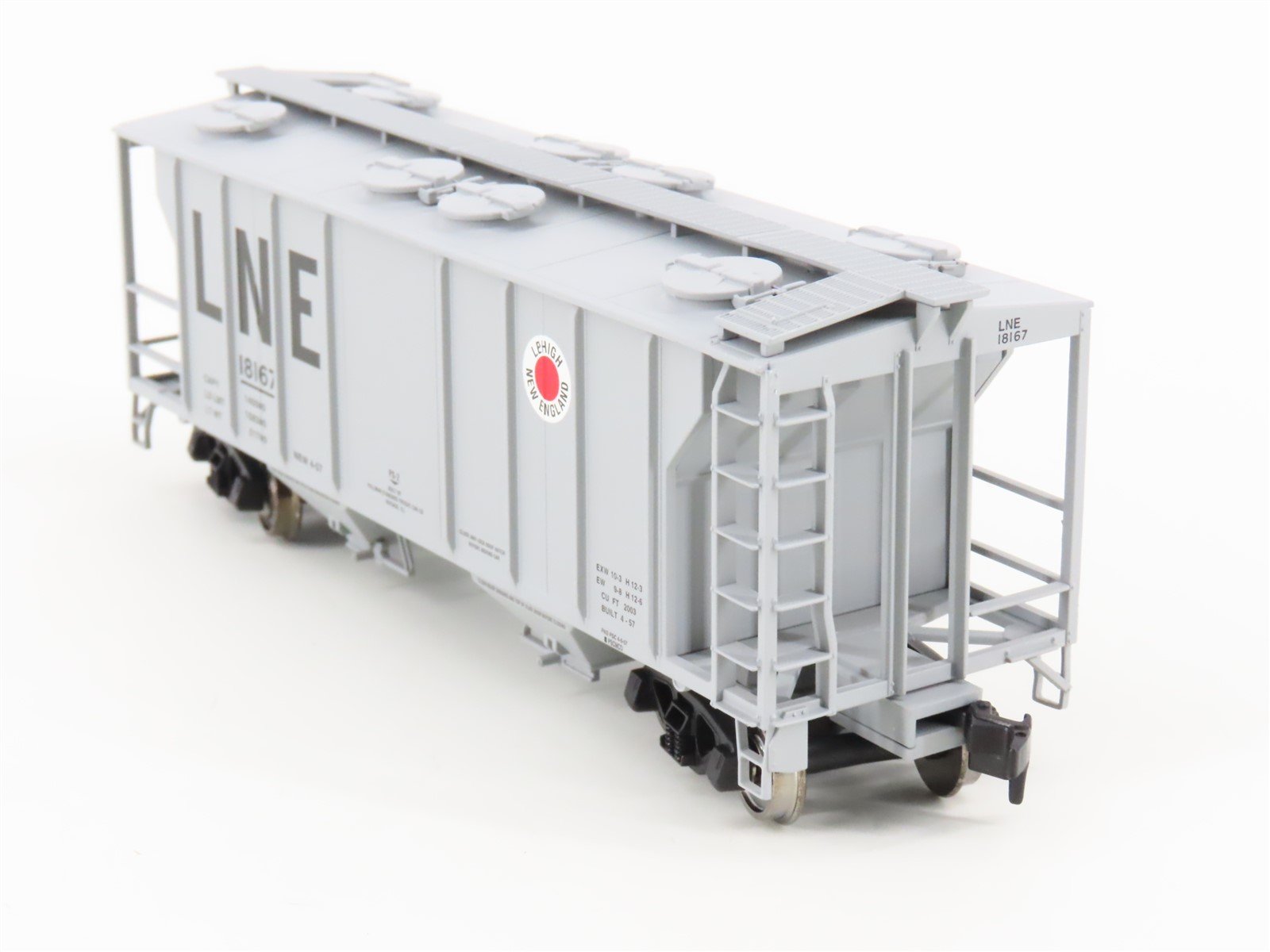 HO Scale Atlas 1824-2 LNE Lehigh New England 2-Bay Covered Hopper #18167