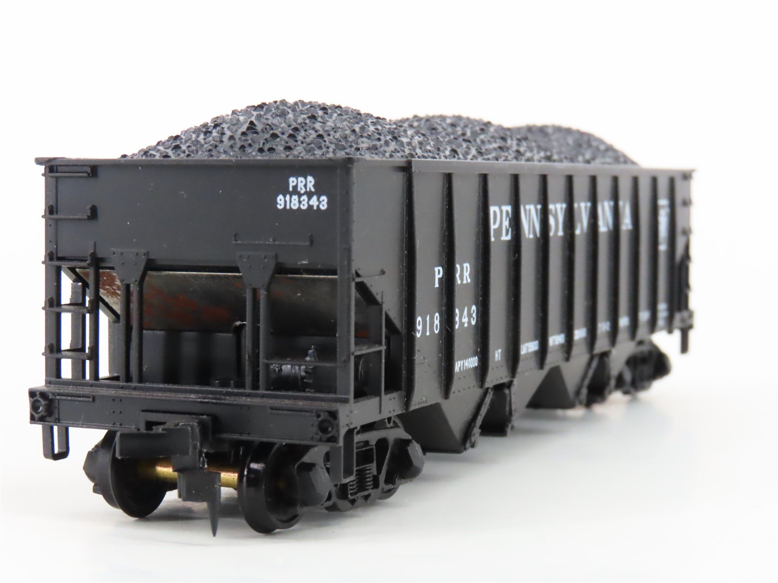 HO Scale Bowser 54053 PRR Pennsylvania Railroad 4-Bay Hopper #918343 w/ Load