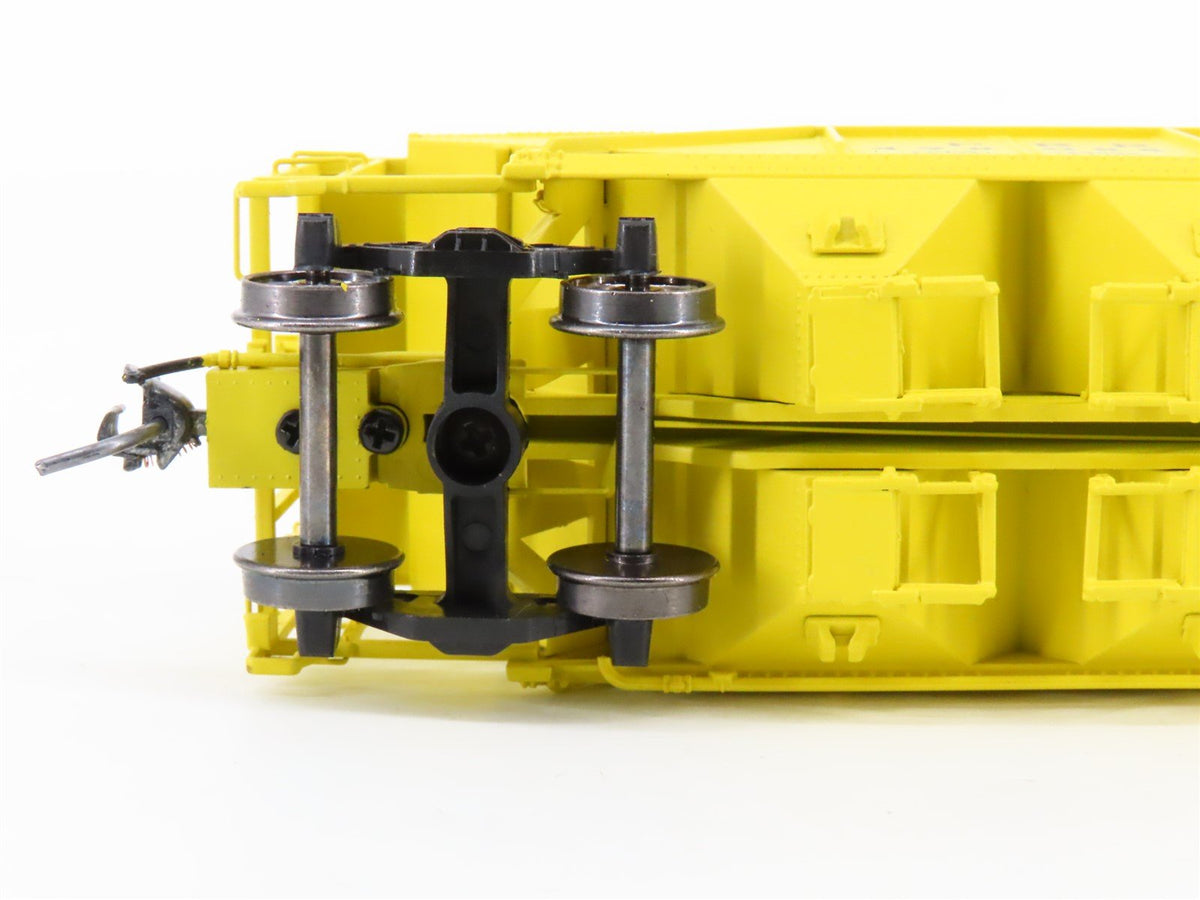 HO Scale Bowser Executive Line 40978 PRR Pennsylvania 3-Bay Hopper #498084