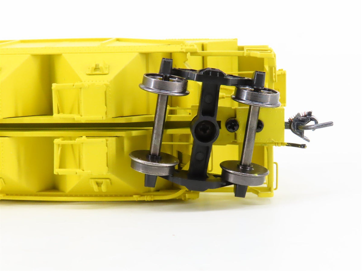 HO Scale Bowser Executive Line 40978 PRR Pennsylvania 3-Bay Hopper #498084