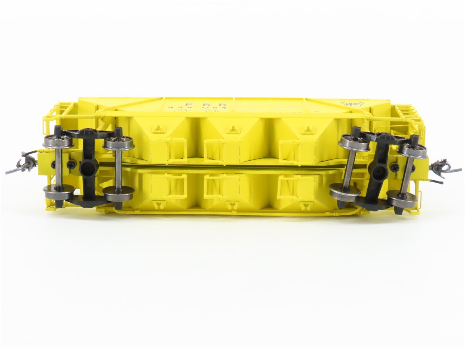 HO Scale Bowser Executive Line 40978 PRR Pennsylvania 3-Bay Hopper #498084