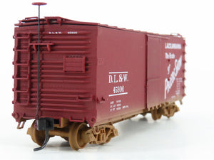 HO Scale Ertl Collectibles 4296 DL&W Lackawanna Phoebe Snow 50' Box Car #45900