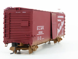 HO Scale Ertl Collectibles 4296 DL&W Lackawanna Phoebe Snow 50' Box Car #45900