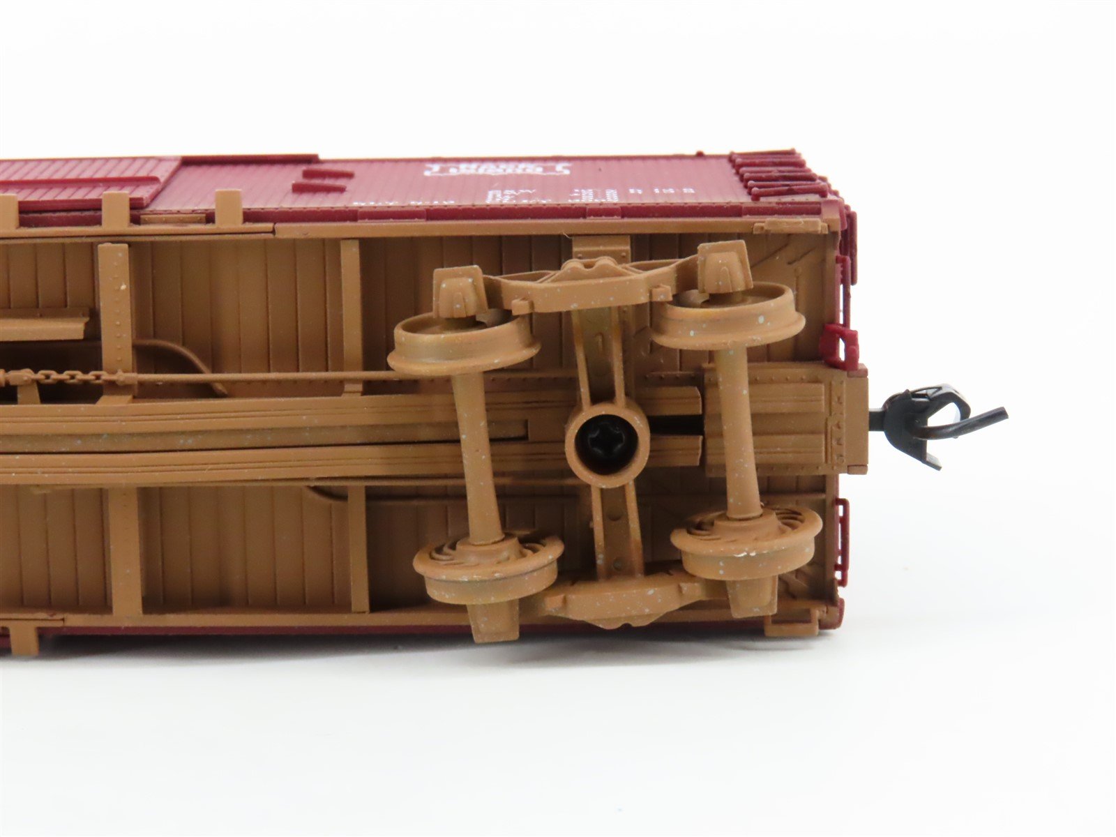 HO Scale Ertl Collectibles 3321 RI Rock Island Railroad 50' Box Car #15592