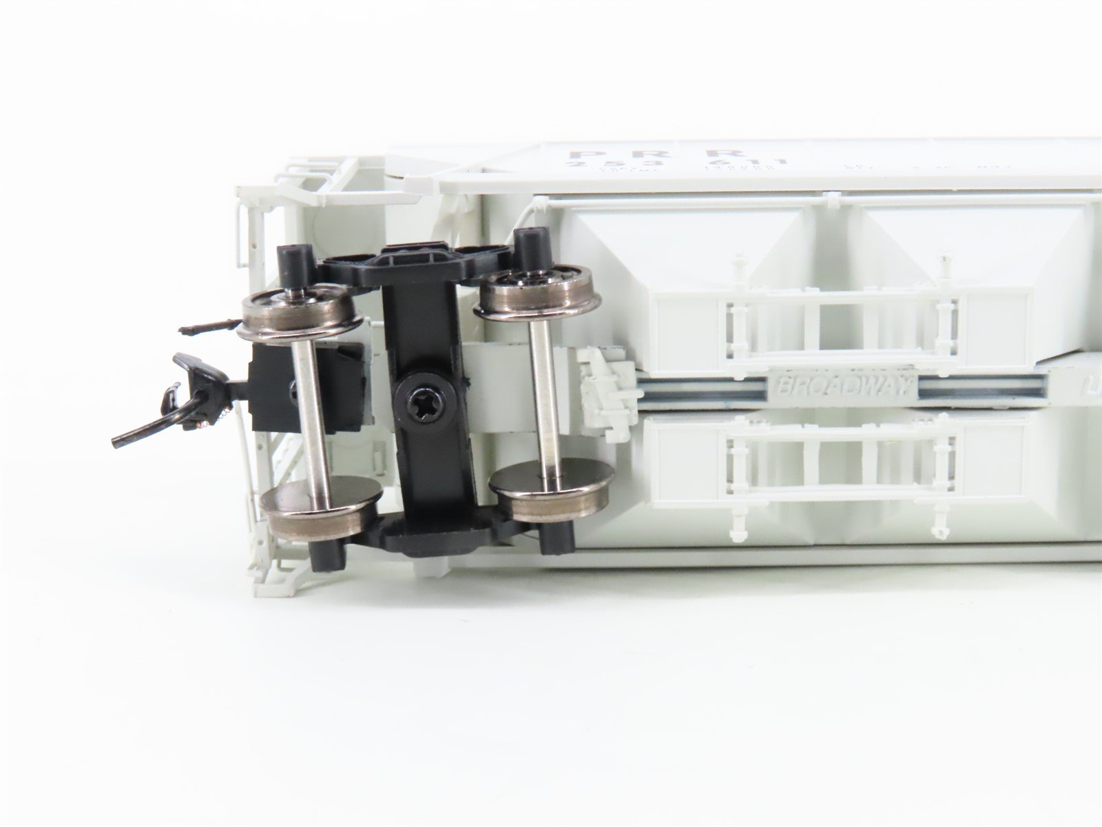 HO Scale Broadway Limited Imports 4089 PRR Pennsylvania 5-Bay Hopper 2-Pack