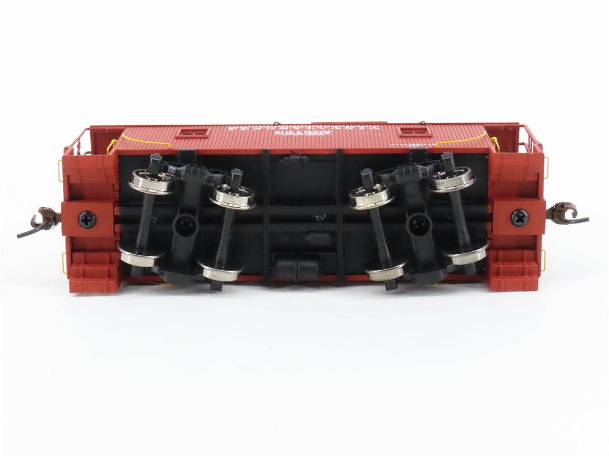 HO Scale Walthers Platinum Line 932-27641 PRR Pennsylvania Wood Caboose 2-Pack