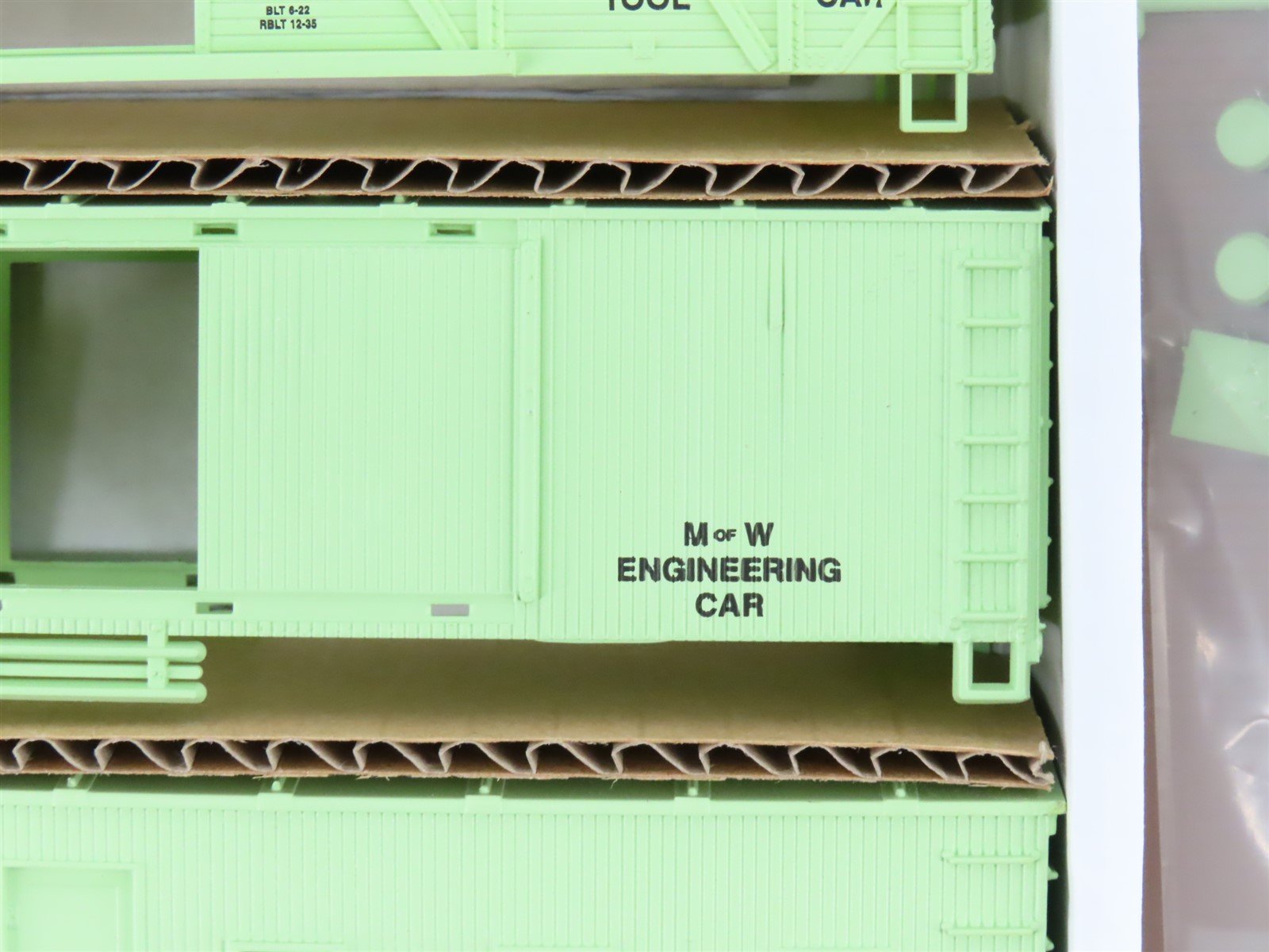 HO Scale Walthers Kit 932-913 UP Union Pacific Work Train Set of 6 Cars