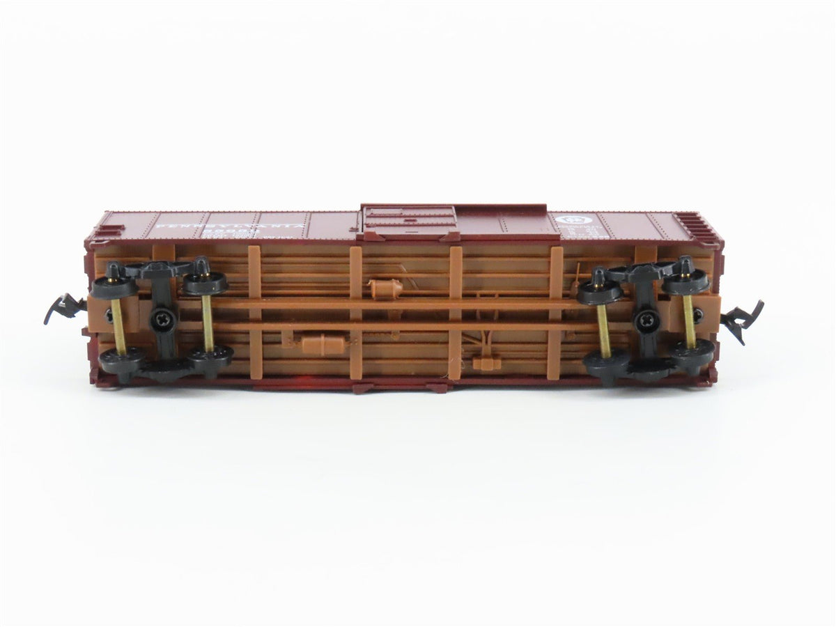 HO Scale Walthers Trainline 931-621 PRR Pennsylvania Railroad Box Car #55650
