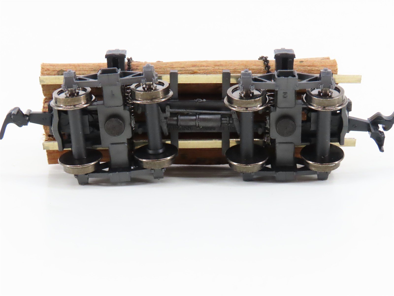 HO Scale Rivarossi 2349 Log Car w/ Log Load