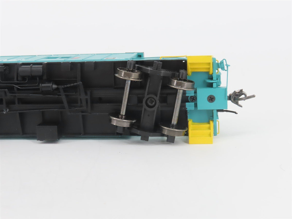 HO Scale Bluford Shops 35030 PC Penn Central Railroad Transfer Caboose #18096