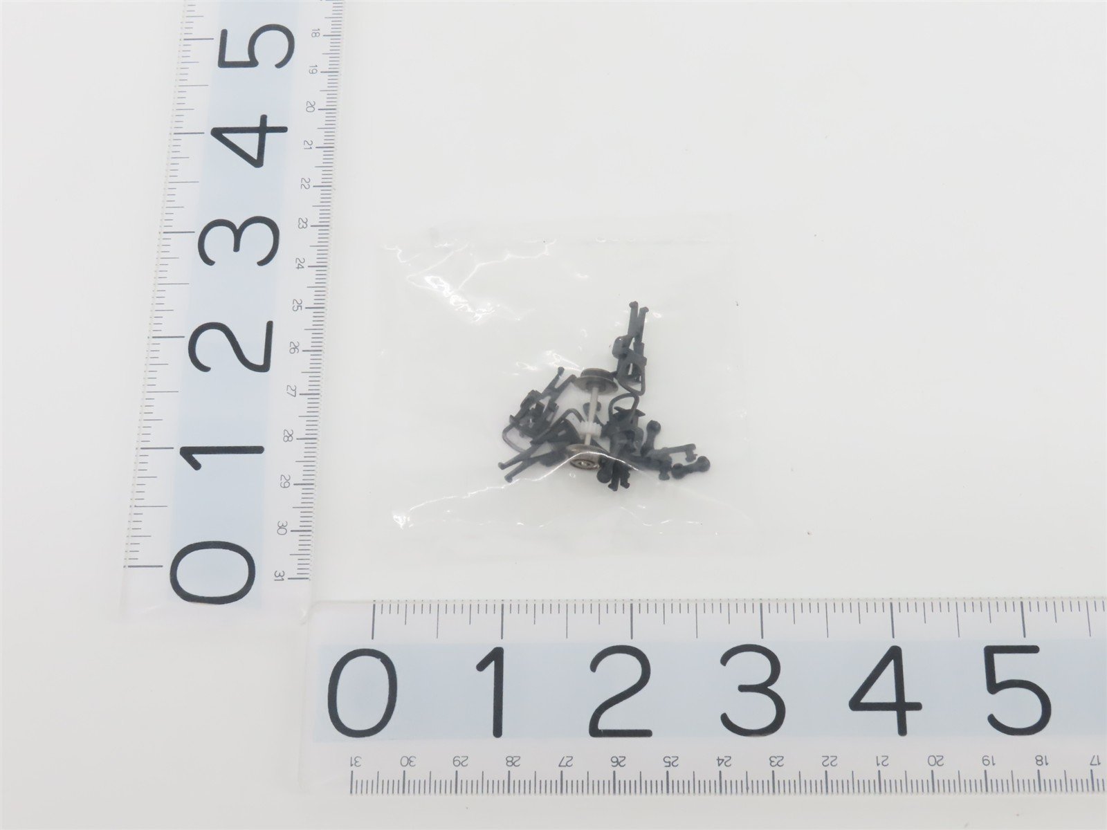 HO Liliput L136504 Pioneer Car, Cannon Car, Command Car & Infantry Car Set of 4