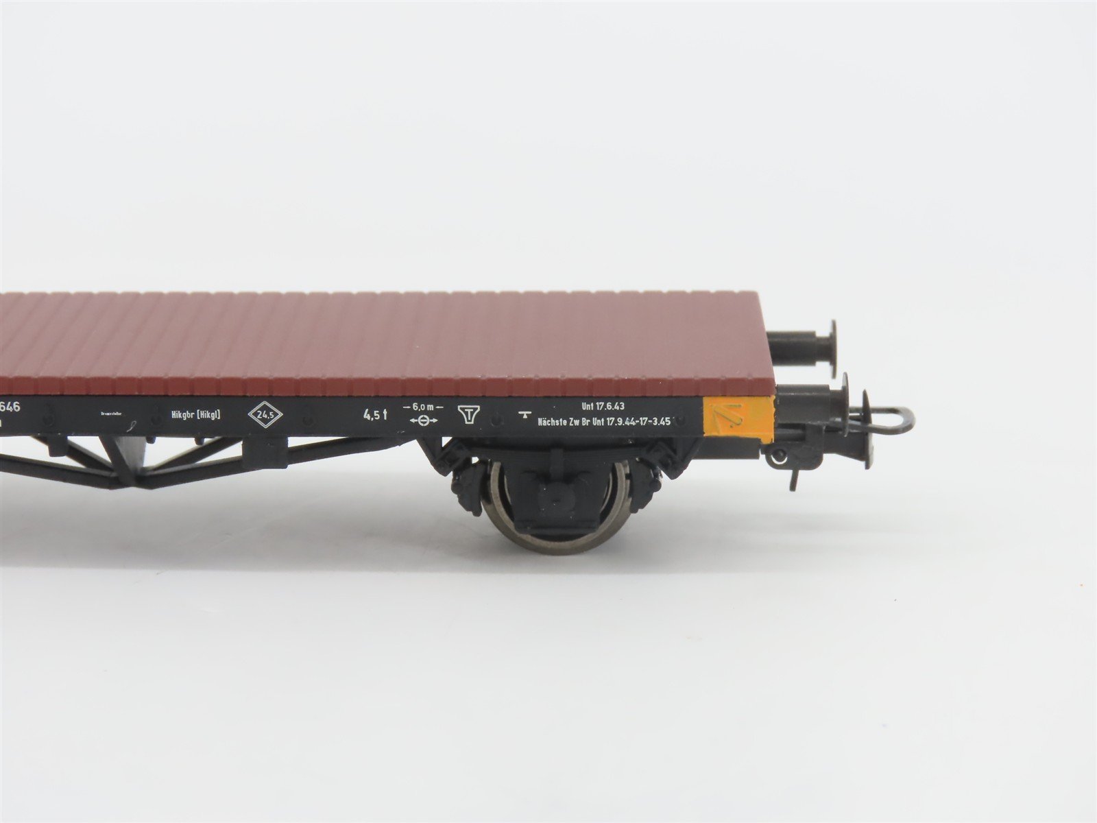 HO Liliput L240013 DR Deutsche Reichsbahn Flat Cars w/ Army Vehicles Set of 4