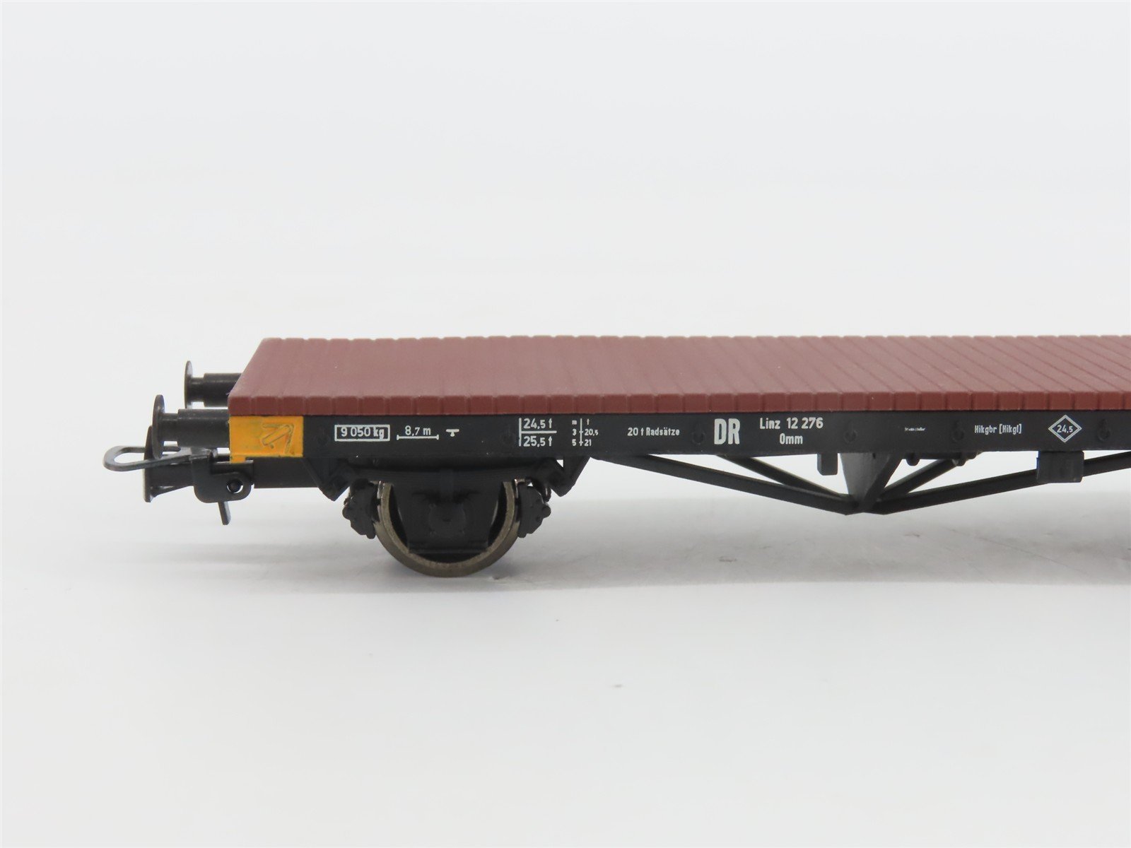 HO Liliput L240013 DR Deutsche Reichsbahn Flat Cars w/ Army Vehicles Set of 4