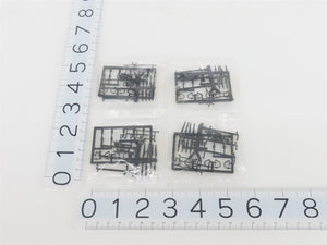 HO Liliput L240023 DR Deutsche Reichsbahn Flat Cars w/ Military Tanks Set of 4