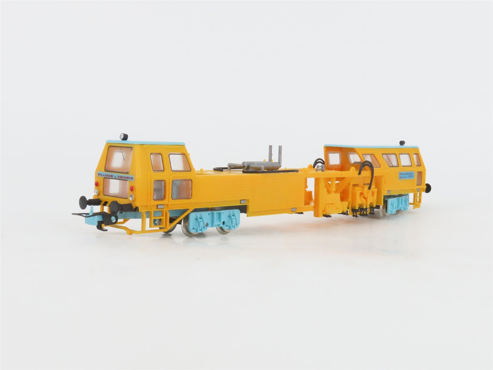 HO Scale Liliput 380 Plasser-Theurer Track Construction Set of 3 - Motorized