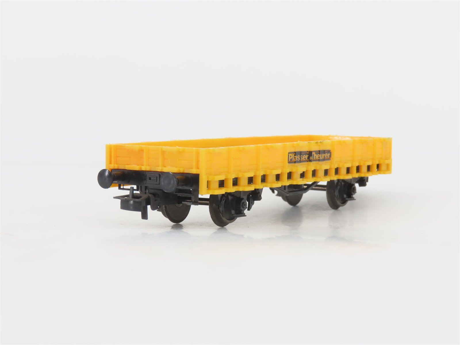 HO Scale Liliput 380 Plasser-Theurer Track Construction Set of 3 - Motorized