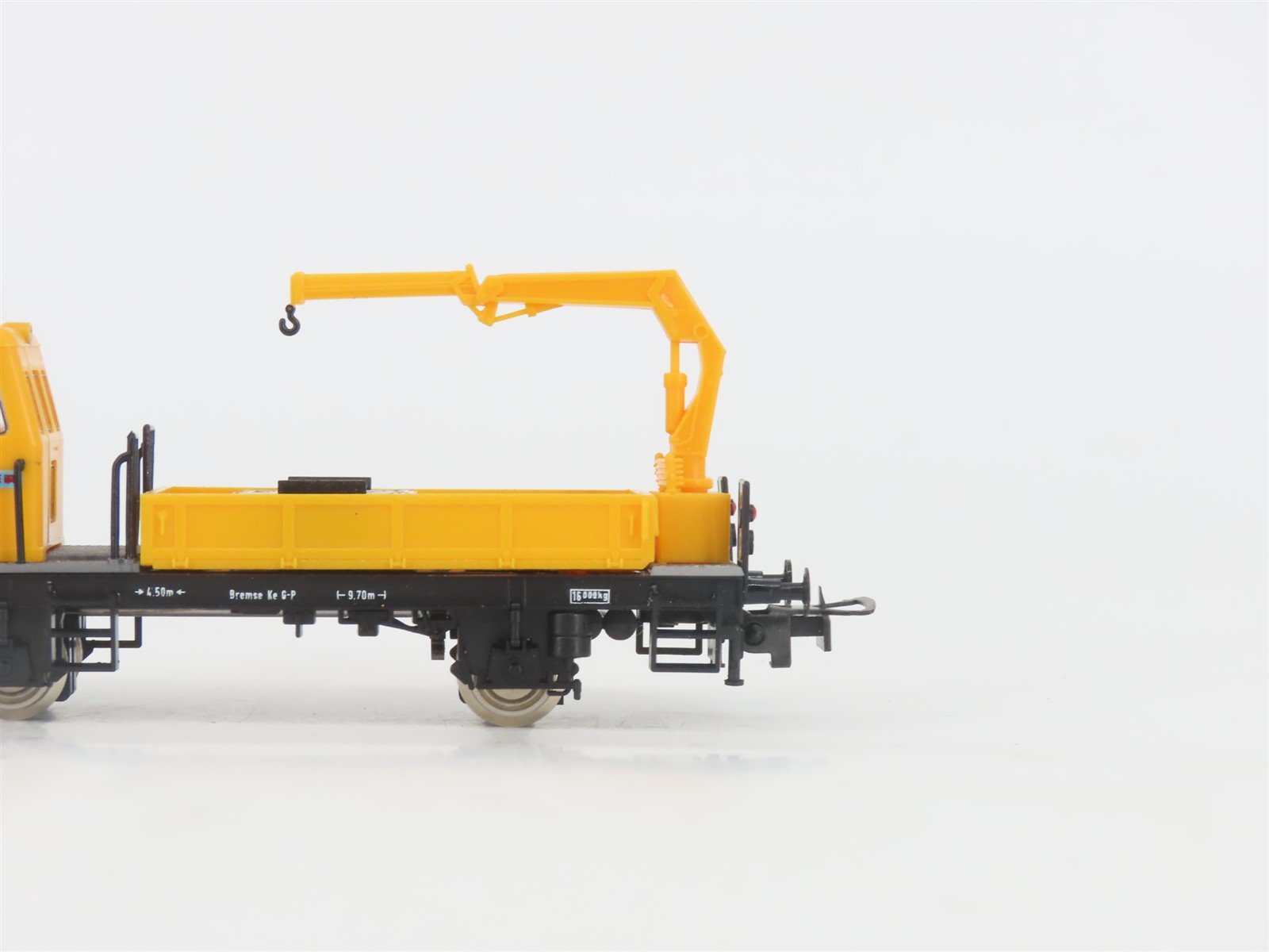 HO Scale Liliput 380 Plasser-Theurer Track Construction Set of 3 - Motorized