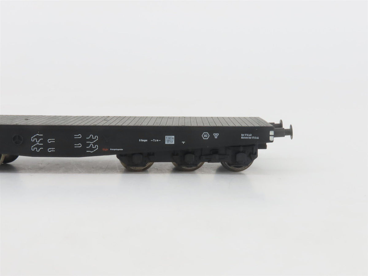 HO Liliput L240003 DR Deutsche Reichsbahn Flat Cars w/ Tiger Tanks Set of 4