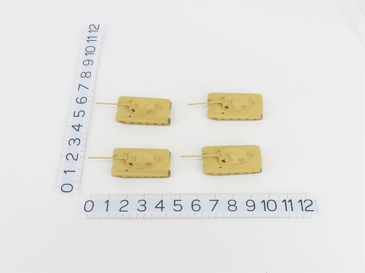 HO Liliput L240003 DR Deutsche Reichsbahn Flat Cars w/ Tiger Tanks Set of 4