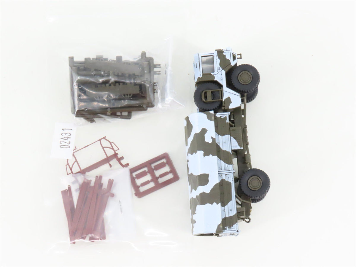 HO Scale Roco 47399 DB Deutsche Bahn Flat Car w/ Winter Camo Military Vehicle